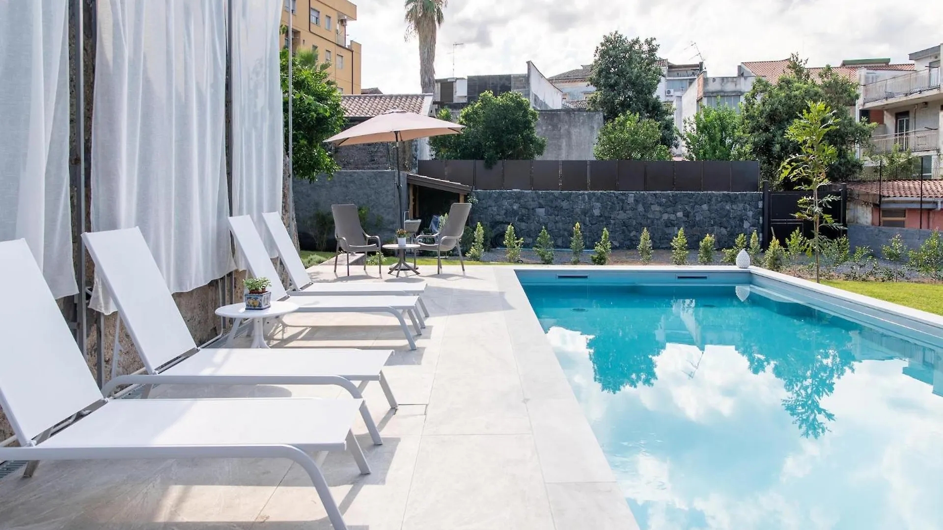 Luxurious Apartment With Pool In Giarre
