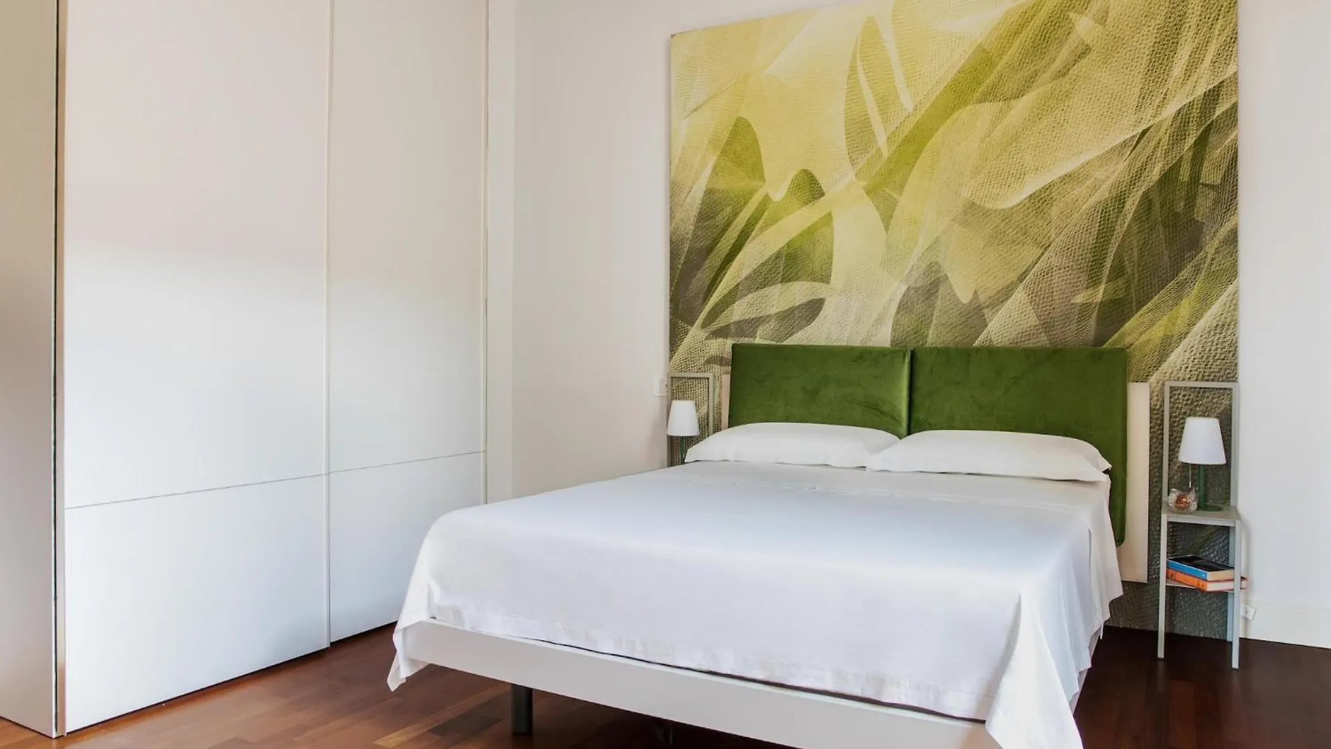 Luxurious Apartment With Pool In Giarre 0*,